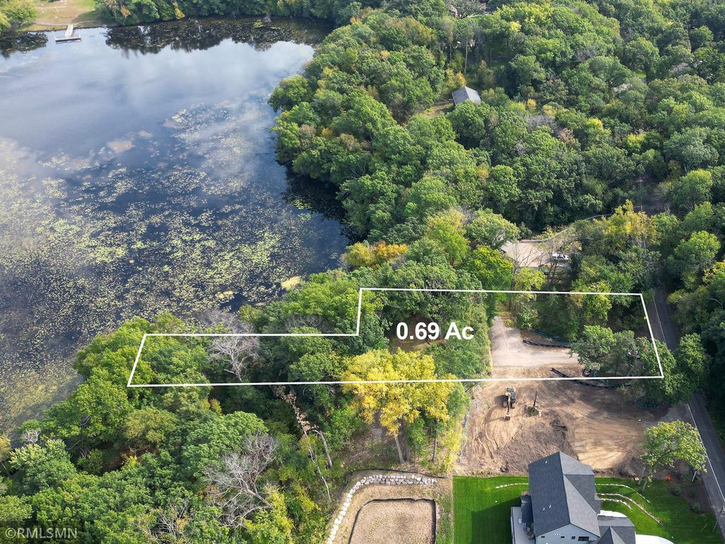 Photo of 233 Old Wildwood Road, Mahtomedi, MN 55115 (MLS # 7081994)