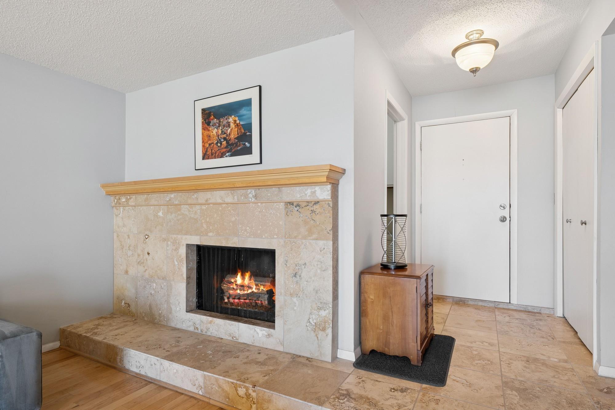 6075 Lincoln Drive 109
