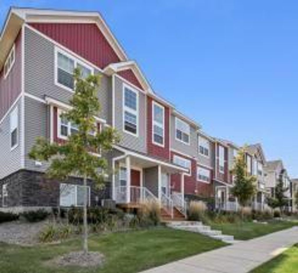 Photo of 5407 96th Avenue N, Brooklyn Park, MN 55443 (MLS # 7010558)