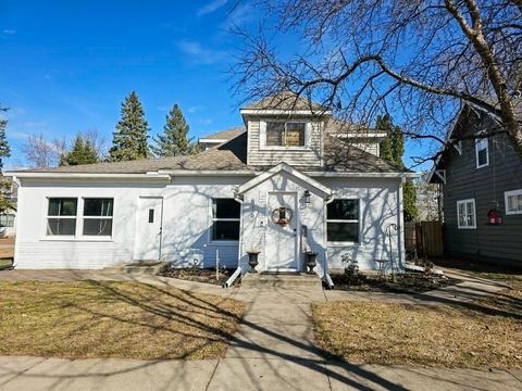 816 N 10th Street Brainerd MN 56401