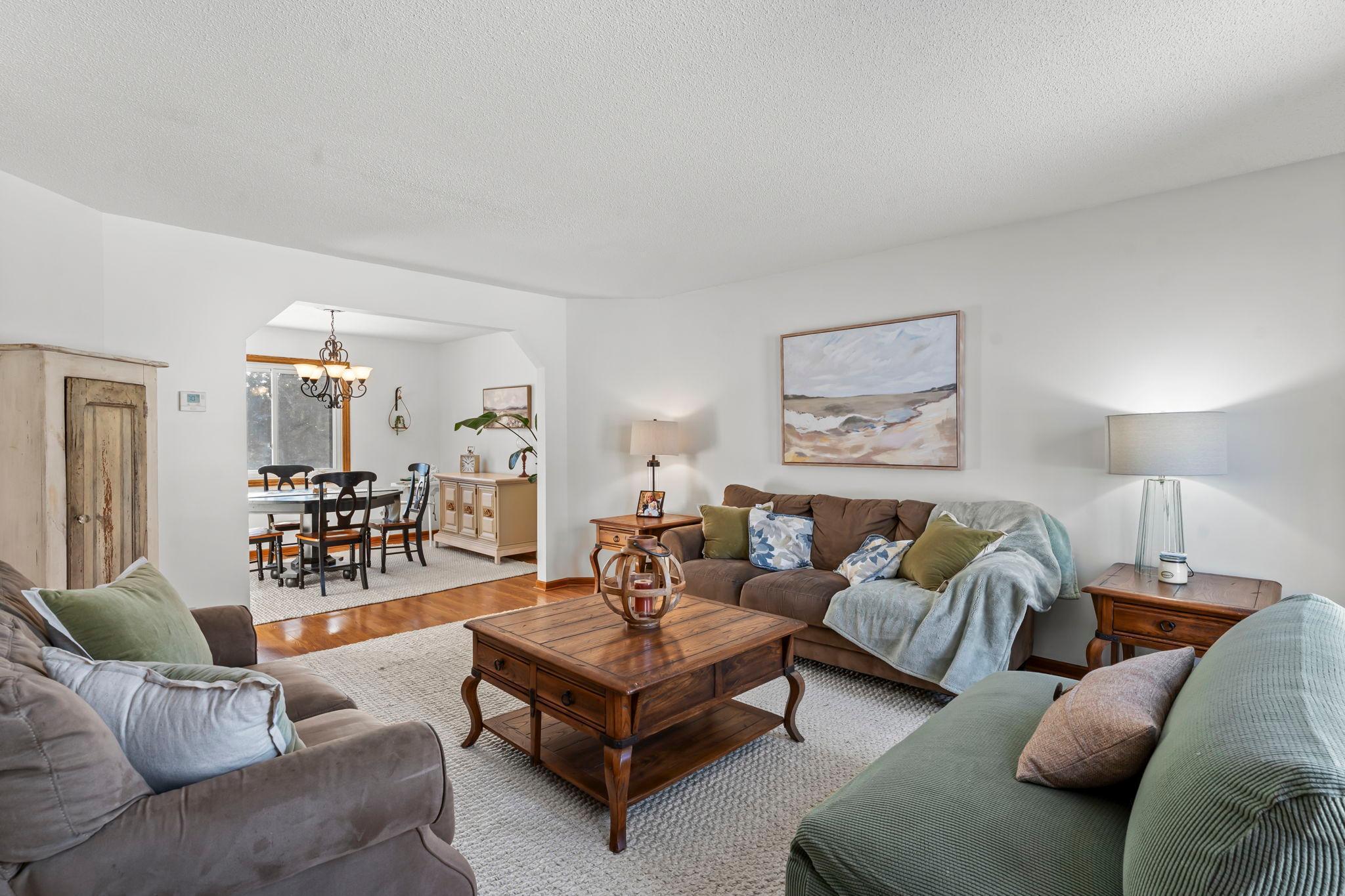 4116 Parkridge Drive