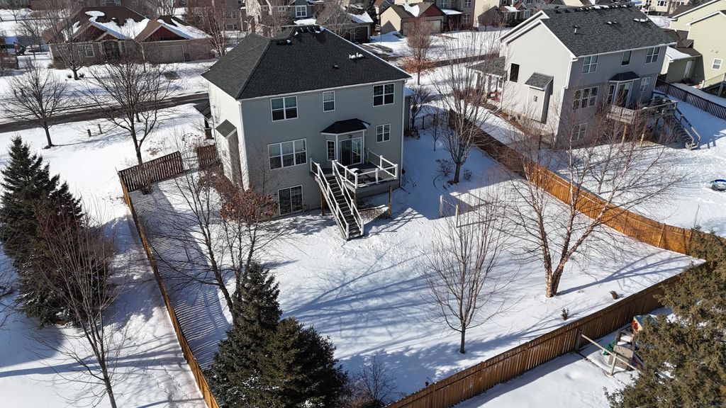 Photo of 10512 Florida Avenue N, Brooklyn Park, MN 55445 (MLS # 7016449)