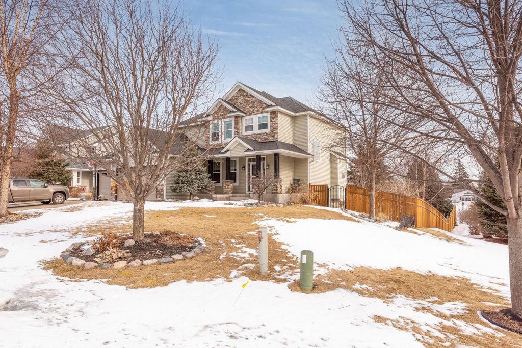 Photo of 10512 Florida Avenue N, Brooklyn Park, MN 55445 (MLS # 7016449)