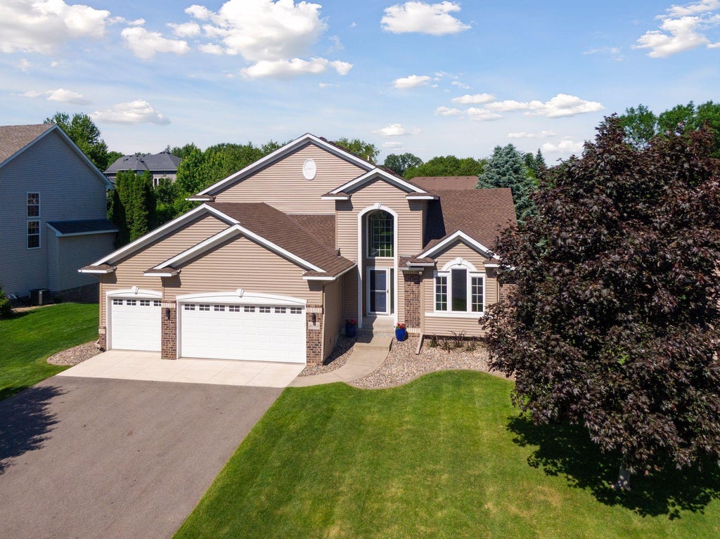 Photo of 20911 Illinois Path, Lakeville, MN 55044 (MLS # 7139116)