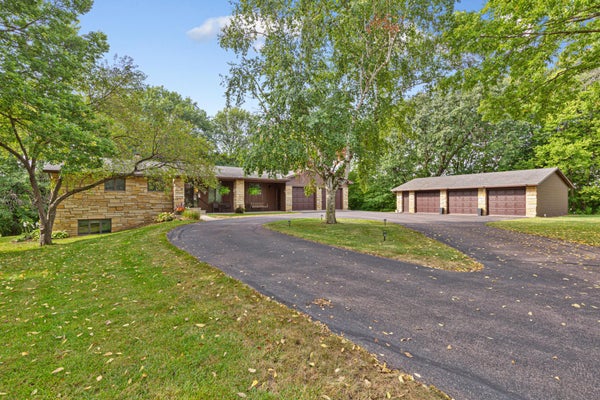 23 HOLIDAY CT, NORTH MANKATO, MN 56003 - Image da5cad879265ec022f7f2fe13164ec5d/216023793