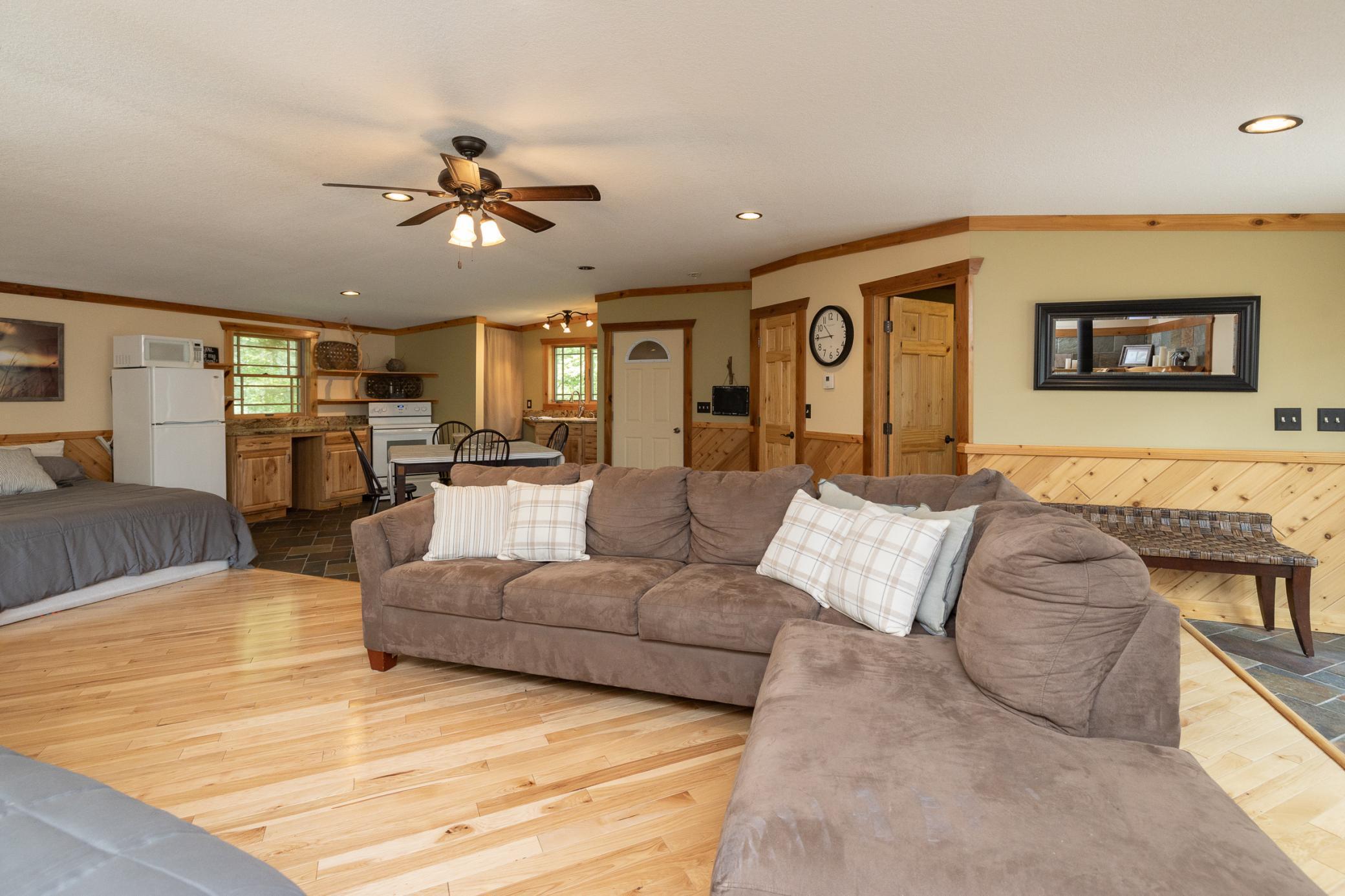 Hayward, Wisconsin, 54843, United States, 4 Bedrooms Bedrooms, ,4 BathroomsBathrooms,Residential,Active,1868126