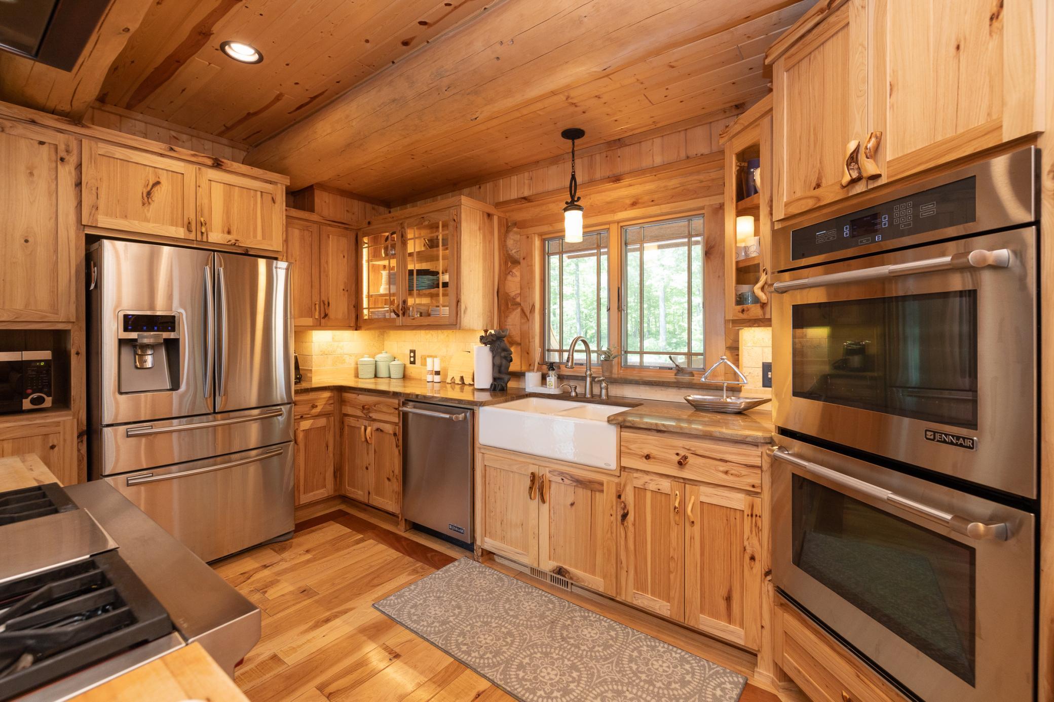 Hayward, Wisconsin, 54843, United States, 4 Bedrooms Bedrooms, ,4 BathroomsBathrooms,Residential,Active,1868126