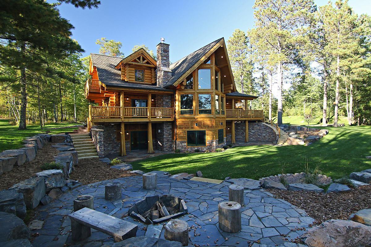 Hayward, Wisconsin, 54843, United States, 4 Bedrooms Bedrooms, ,4 BathroomsBathrooms,Residential,Active,1868126