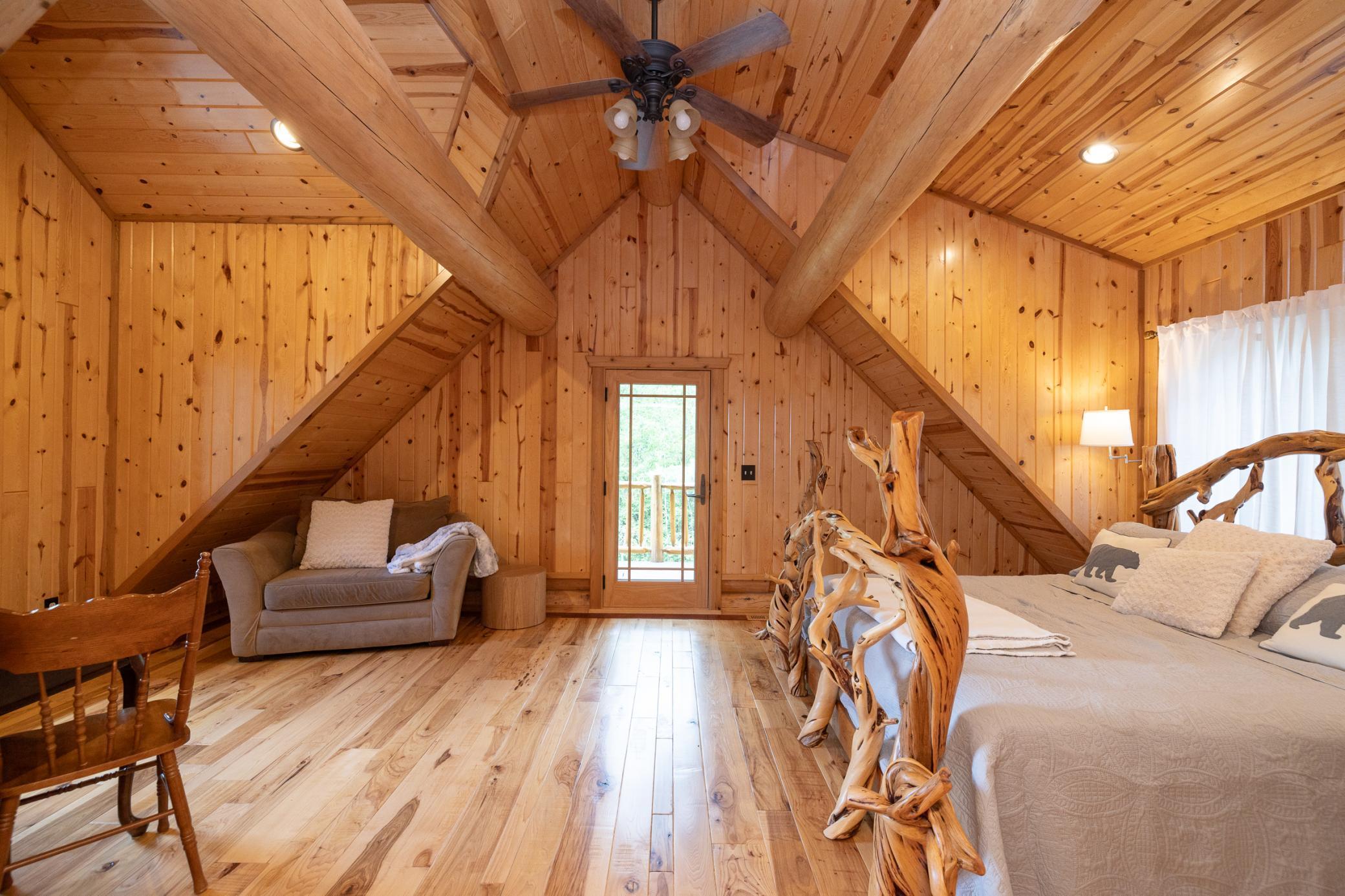 Hayward, Wisconsin, 54843, United States, 4 Bedrooms Bedrooms, ,4 BathroomsBathrooms,Residential,Active,1868126