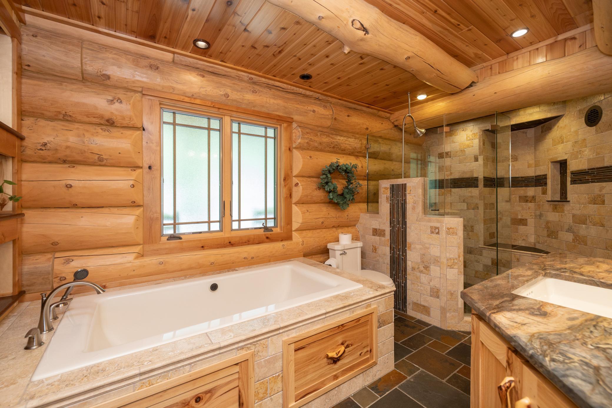 Hayward, Wisconsin, 54843, United States, 4 Bedrooms Bedrooms, ,4 BathroomsBathrooms,Residential,Active,1868126