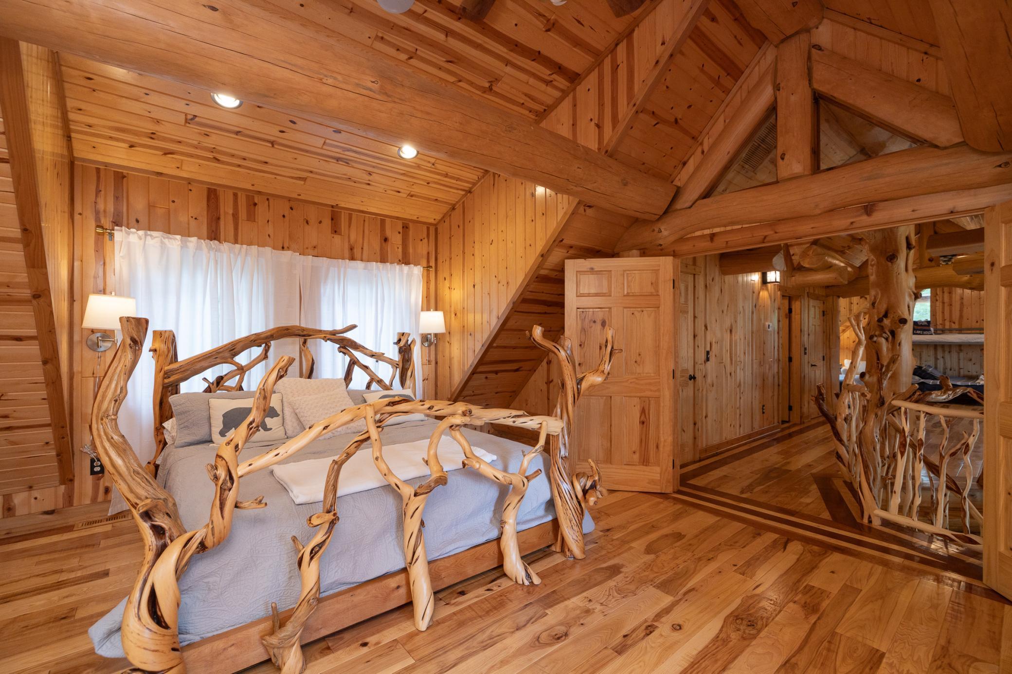 Hayward, Wisconsin, 54843, United States, 4 Bedrooms Bedrooms, ,4 BathroomsBathrooms,Residential,Active,1868126