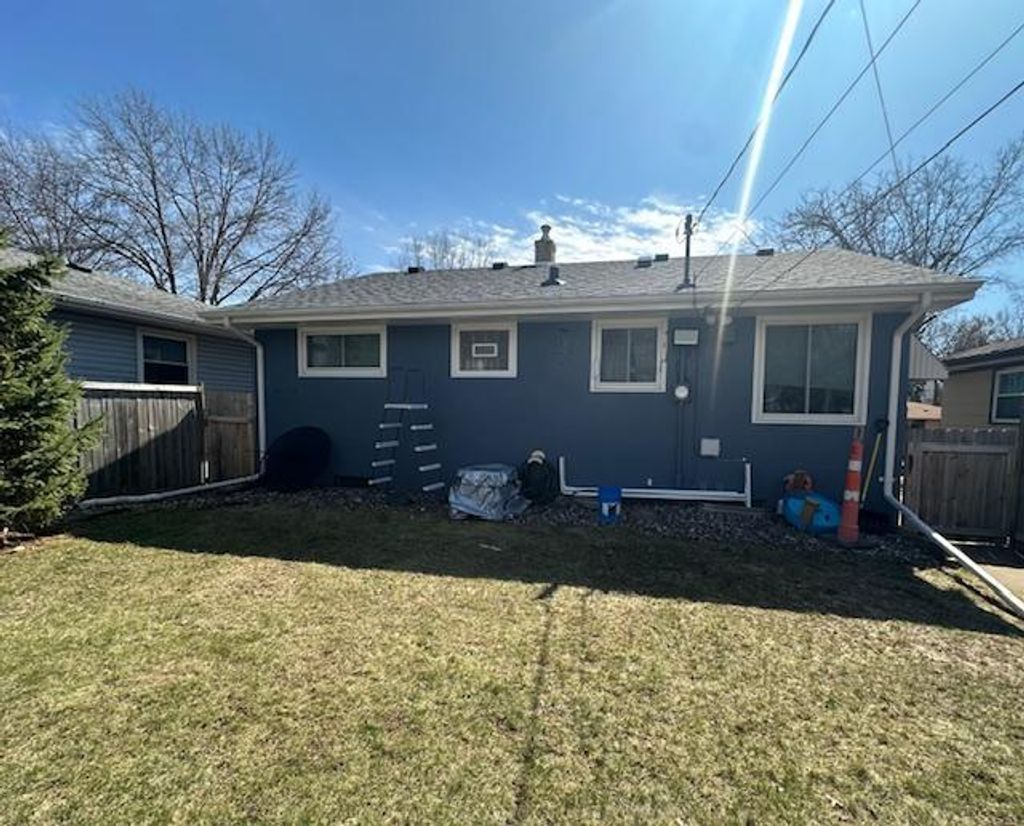 Photo of 1629 Suburban Avenue, Saint Paul, MN 55106 (MLS # 7049288)