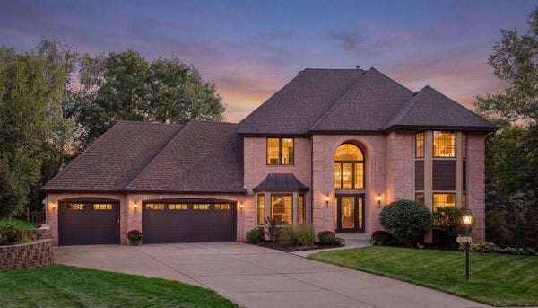 685 VALLEY VIEW CT, SAINT PAUL, MN 55126 - Image da649bf6568ab2bed32905e719034a63/3399667026