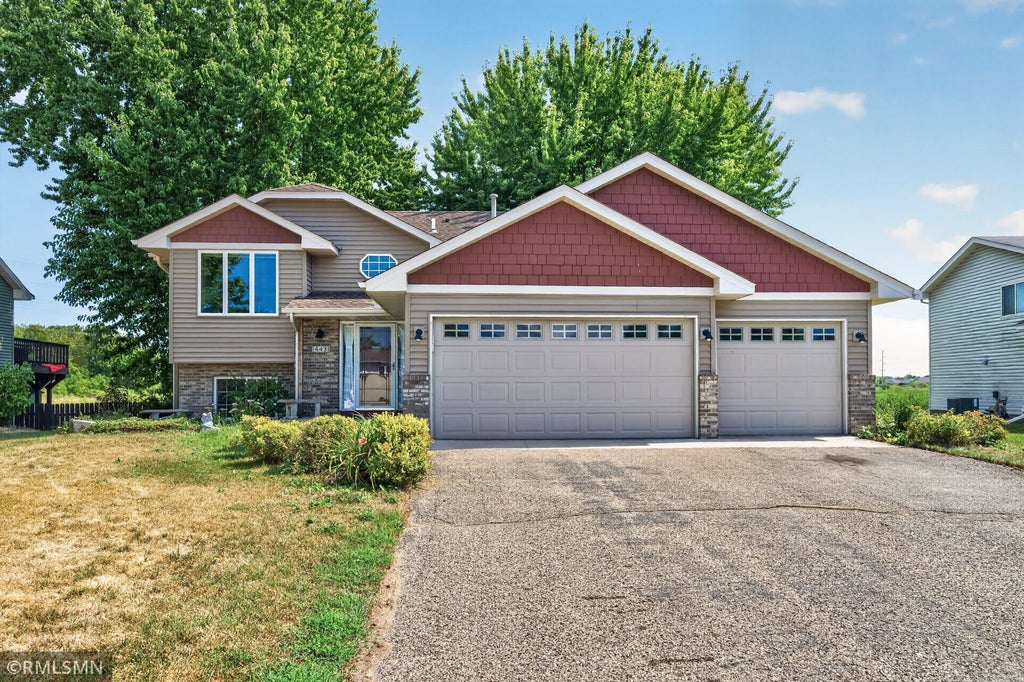 Photo of 14431 Glenbrook Avenue N, Hugo, MN 55038 (MLS # 7132304)