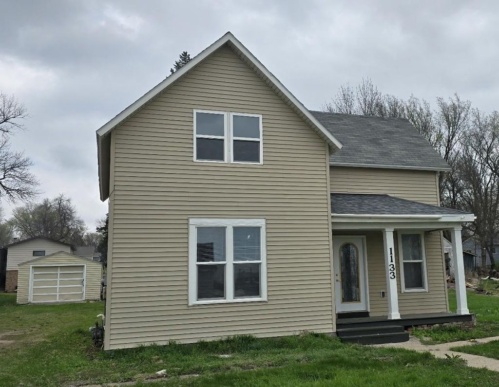 Photo of 1133 Miller Avenue, Windom, MN 56101 (MLS # 6711241)