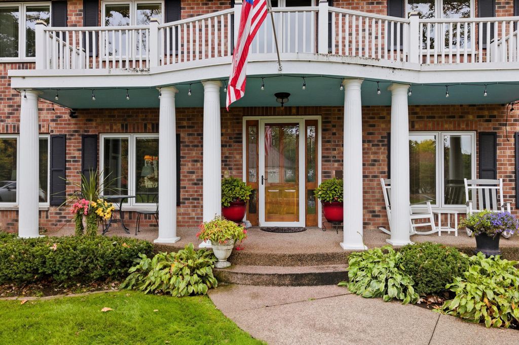 Photo of 1438 Kings Wood Road, Eagan, MN 55122 (MLS # 6804327)