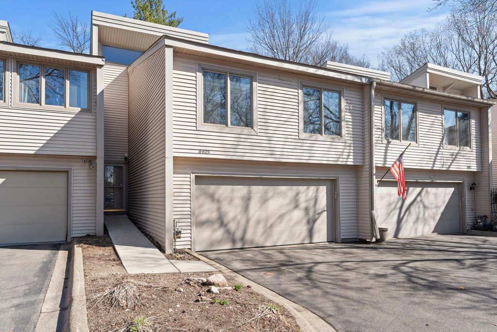 Photo of 8405 137th Court, Apple Valley, MN 55124 (MLS # 7012185)