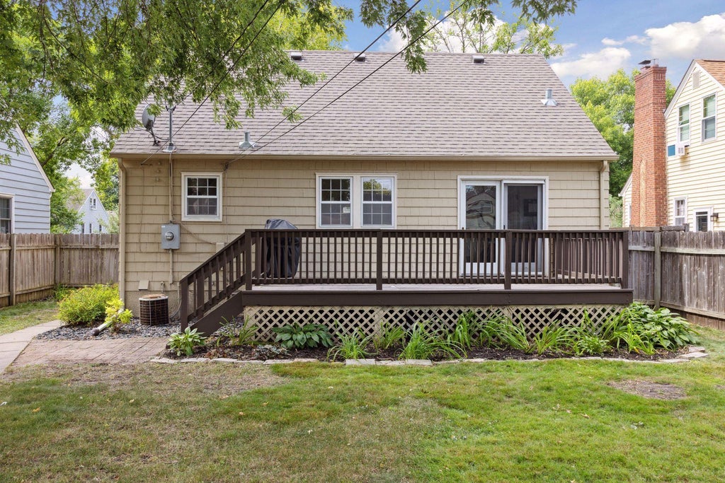 Photo of 4116 Zenith Avenue N, Robbinsdale, MN 55422 (MLS # 7080420)