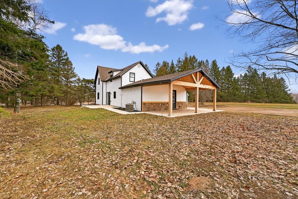 Photo of 5198 State Highway 23, Brook Park, MN 55007 (MLS # 7049455)