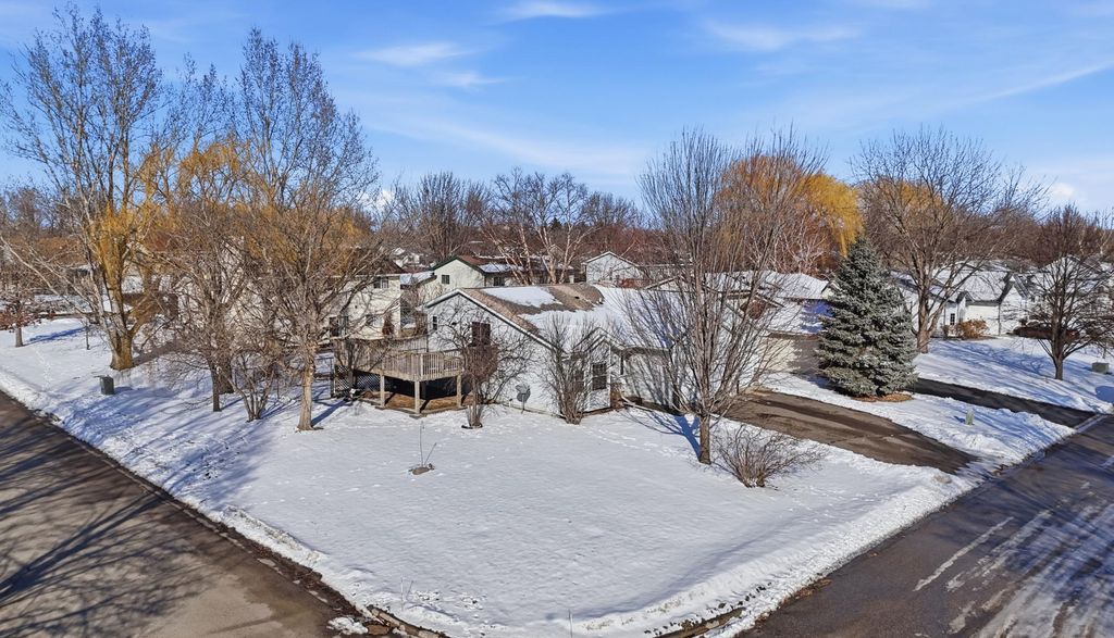 Photo of 1401 3rd Street NE, Buffalo, MN 55313 (MLS # 7016611)