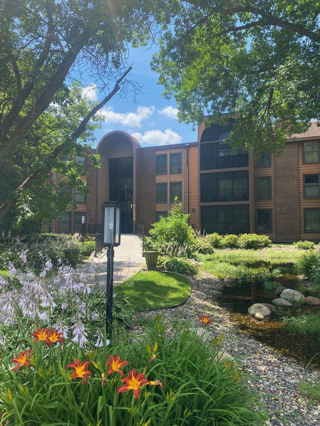 Photo of 9600 Portland Avenue S #311, Bloomington, MN 55420 (MLS # 7110981)