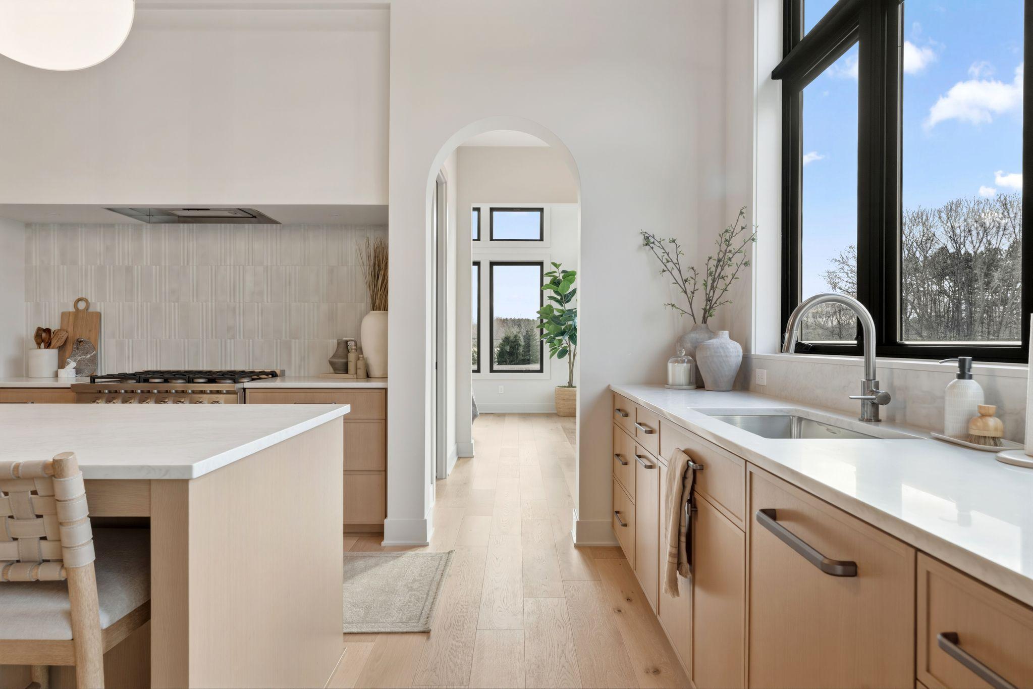 9602 Crestwood Terrace