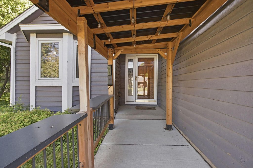 Photo of 17040 Glencoe Avenue, Lakeville, MN 55044 (MLS # 7091336)