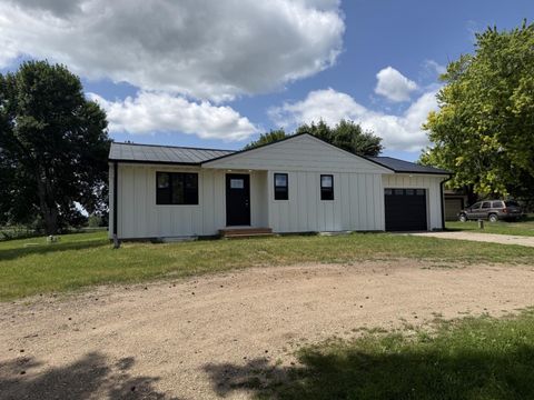 Photo of 1050 Bluff Street NE, Hutchinson, MN 55350 (MLS # 7108417)