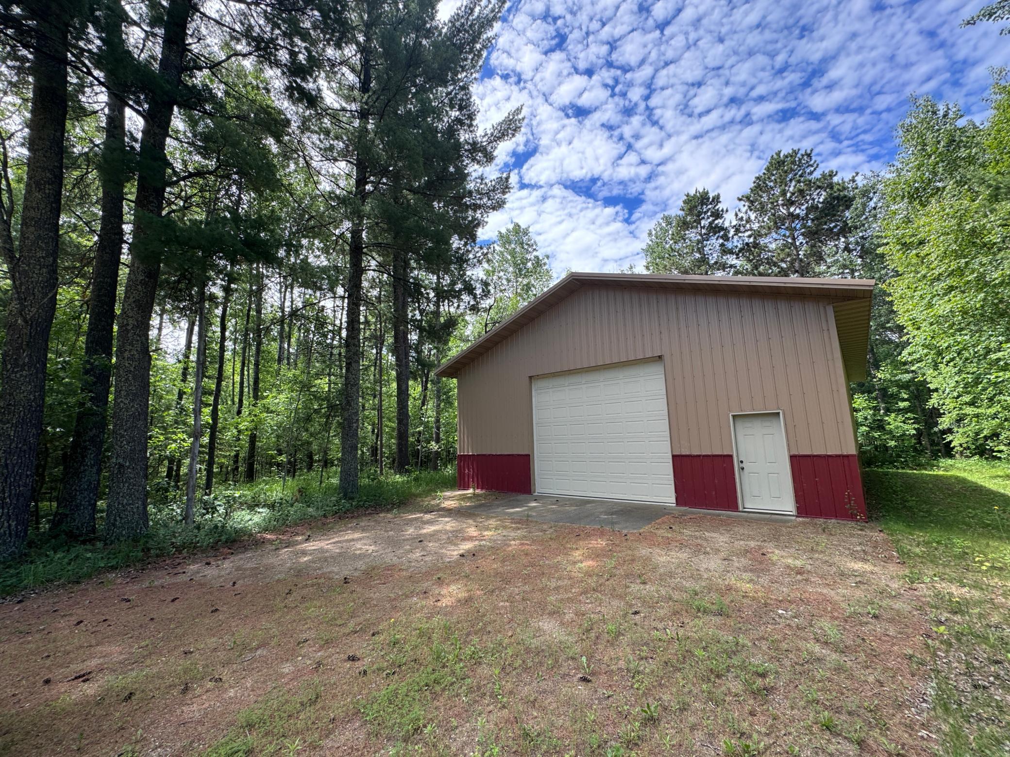 24859 Goldfinch Drive