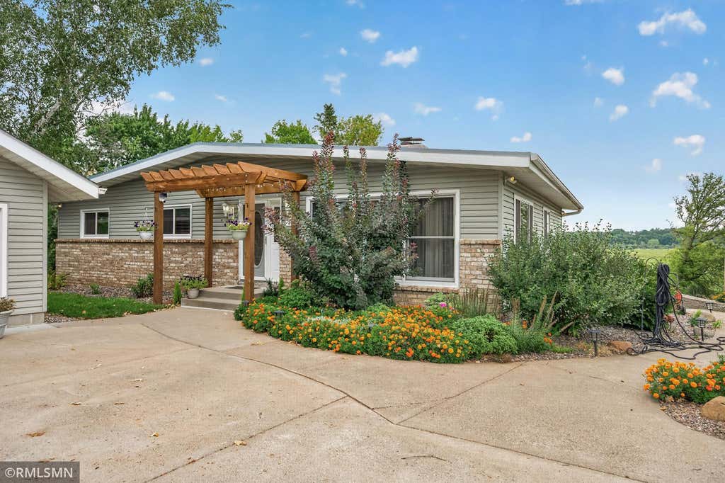 Photo of 2720 Silver Fox Road, White Bear Lake, MN 55110 (MLS # 7130348)