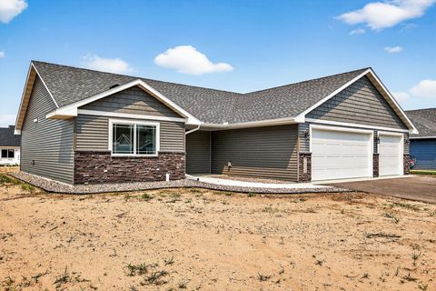 7222 Hawthorne Court North Branch MN 55056
