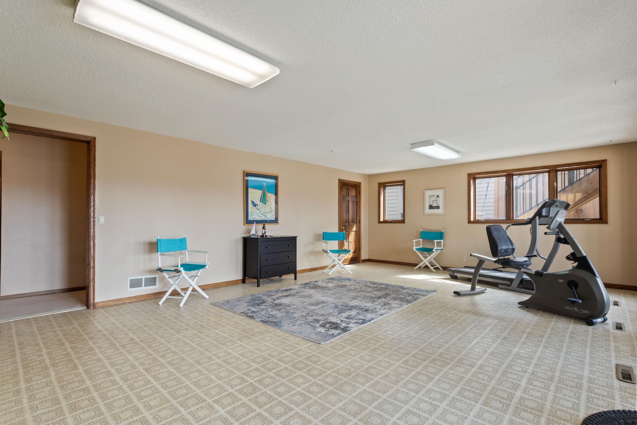 1128 Benton St, Anoka, MN, 55303, USA, 6 Bedrooms Bedrooms, ,6 BathroomsBathrooms,Residential,Active,1128 Benton St,7079220