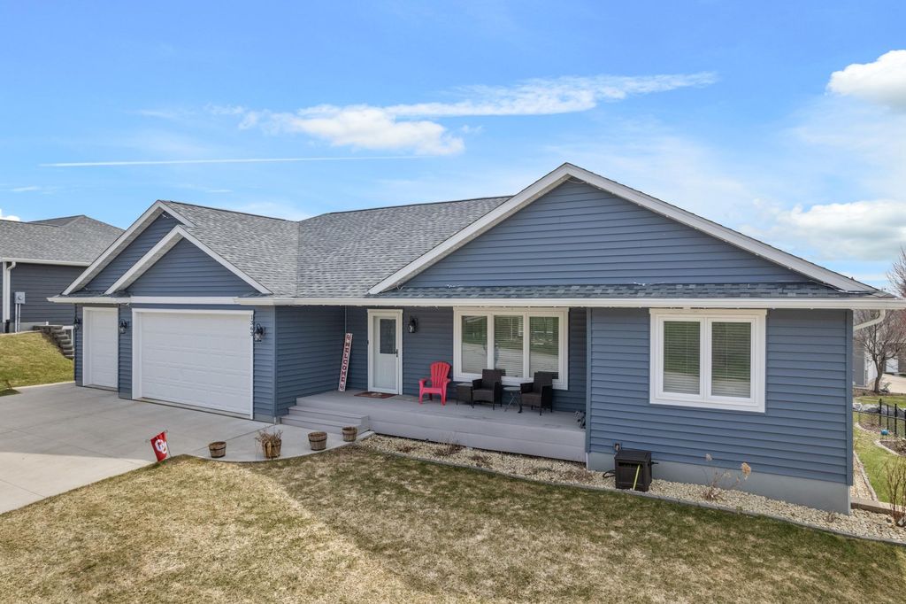 Photo of 1363 Summit Drive, Winona, MN 55987 (MLS # 7051416)