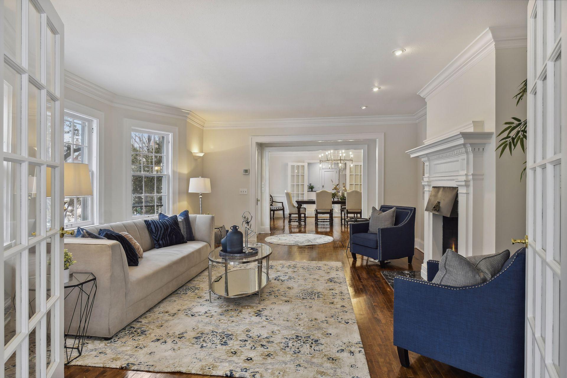 1820 Girard Avenue S 1