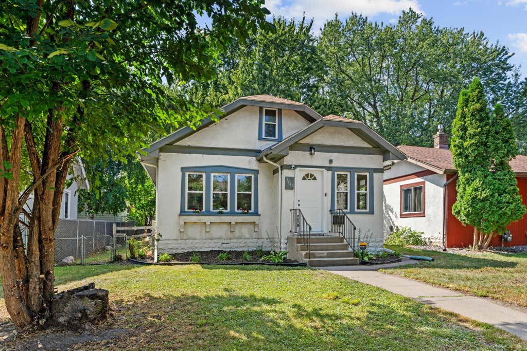 Photo of 3447 James Avenue N, Minneapolis, MN 55412 (MLS # 7130515)
