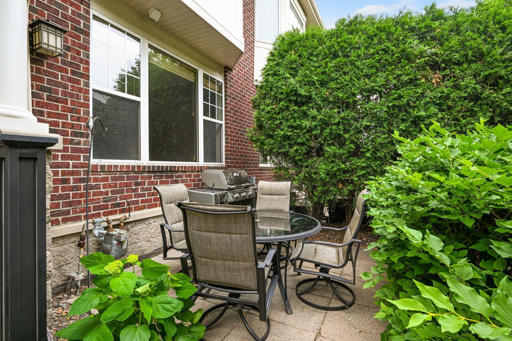 1550 Zarthan Avenue S 506