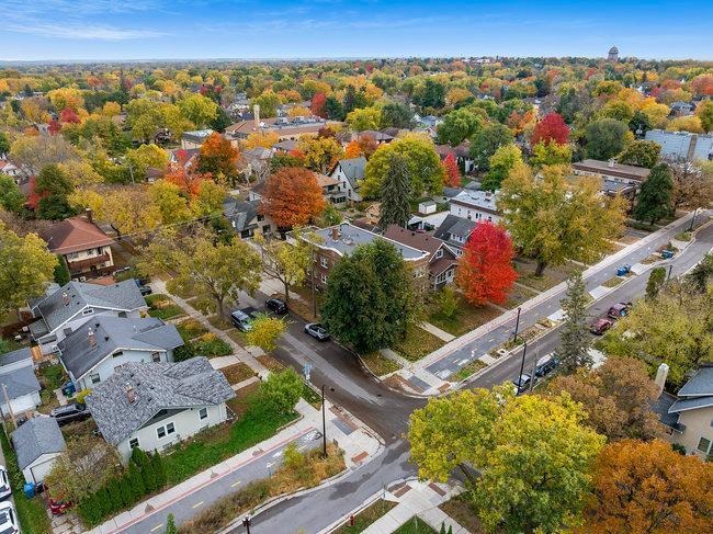 4501 Bryant Avenue S 2