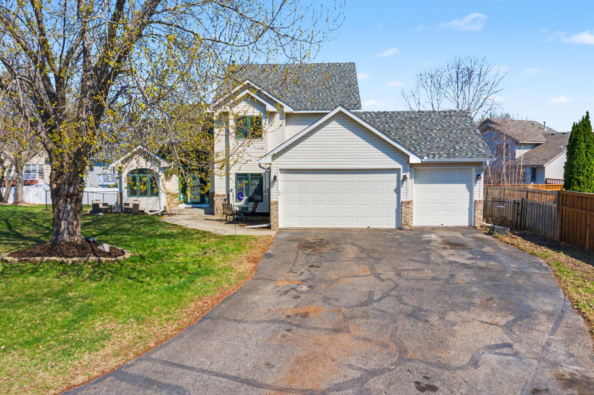 10956 Fox Hollow Circle N