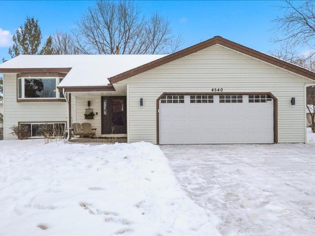 Photo of 4540 Greenhaven Drive, Vadnais Heights, MN 55127 (MLS # 6824902)