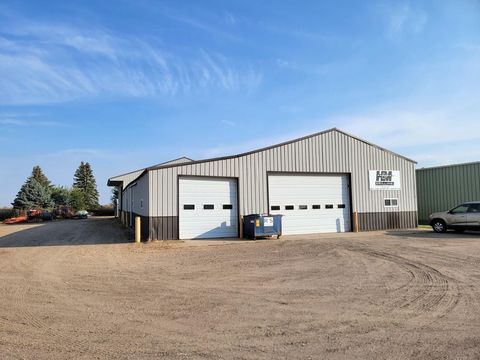Photo of 13248 County Road 25, New Ulm, MN 56073 (MLS # 6443603)