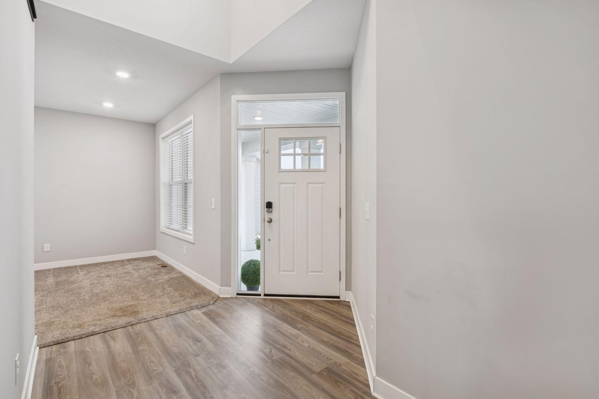 19351 Meadow View Lane