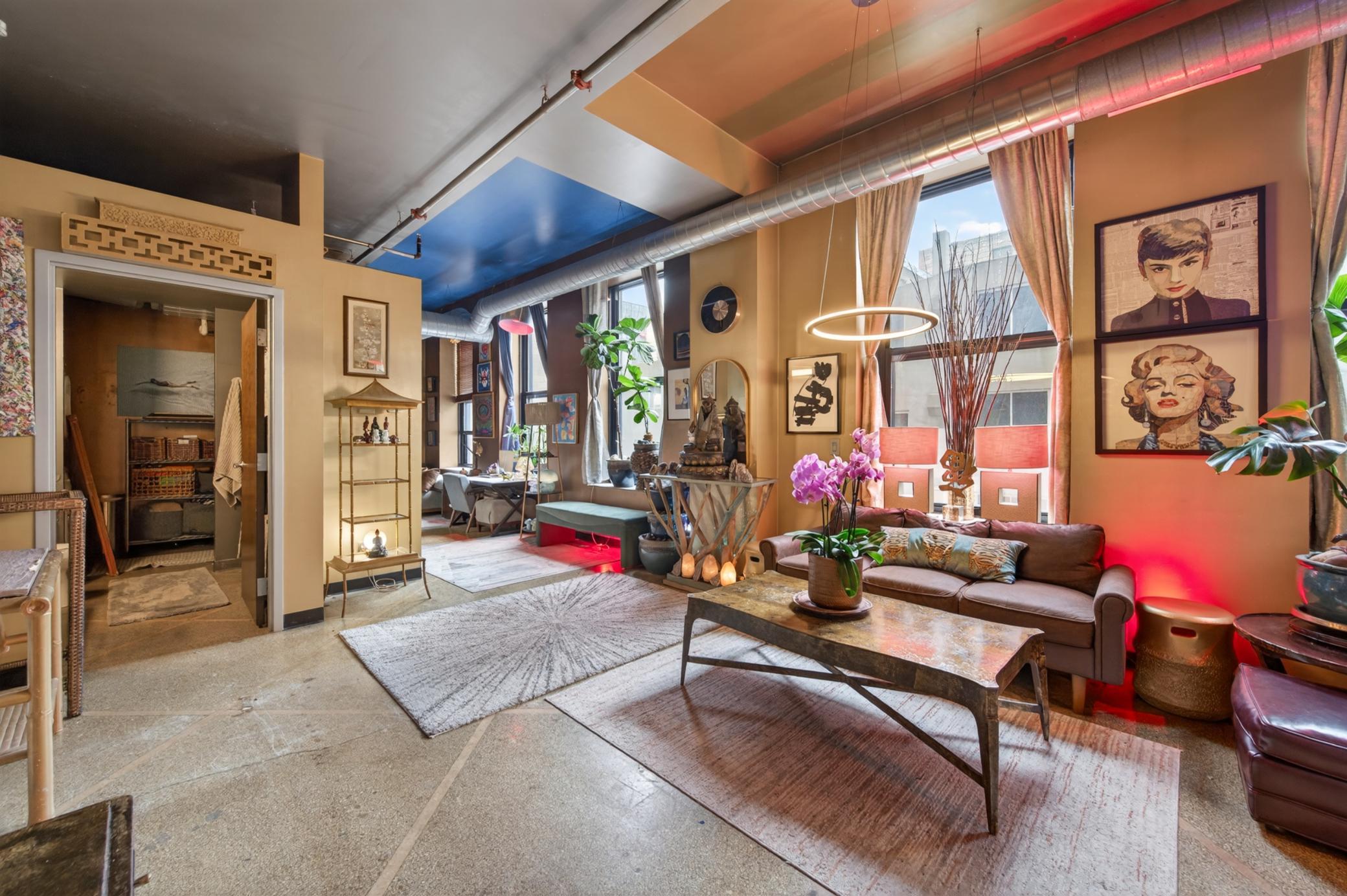 350 Saint Peter Street 511