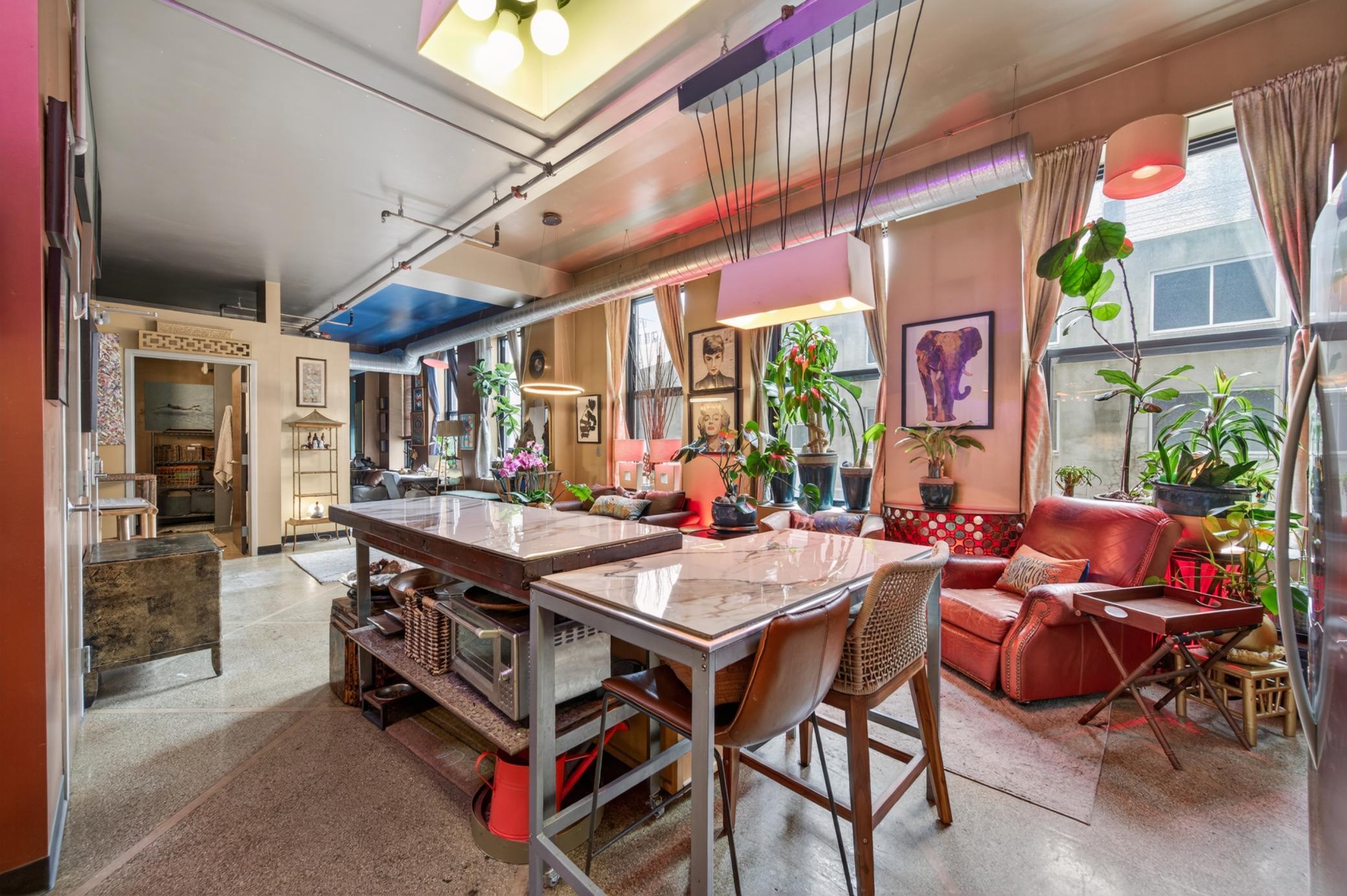 350 Saint Peter Street 511