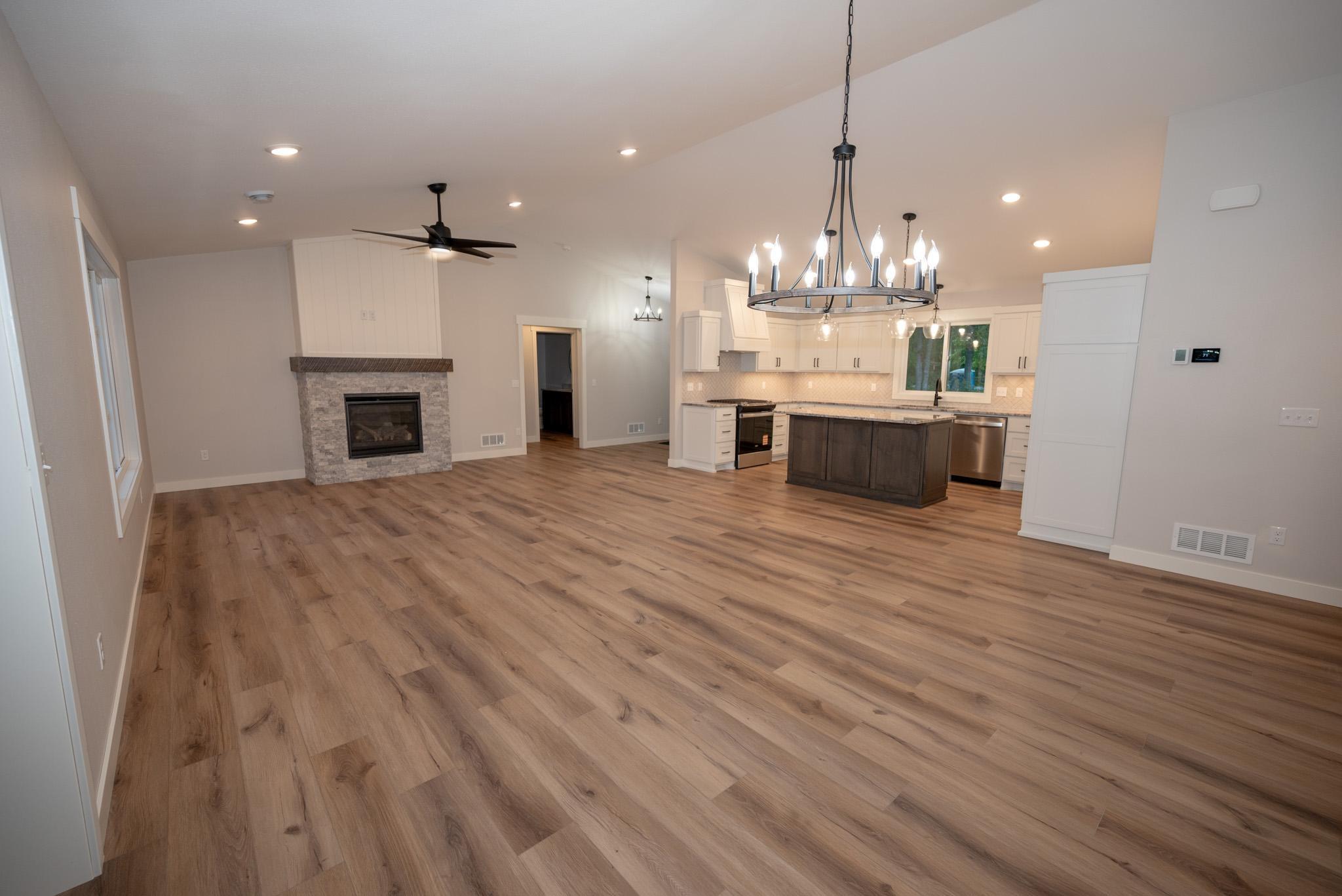 7719 Scenic Overlook