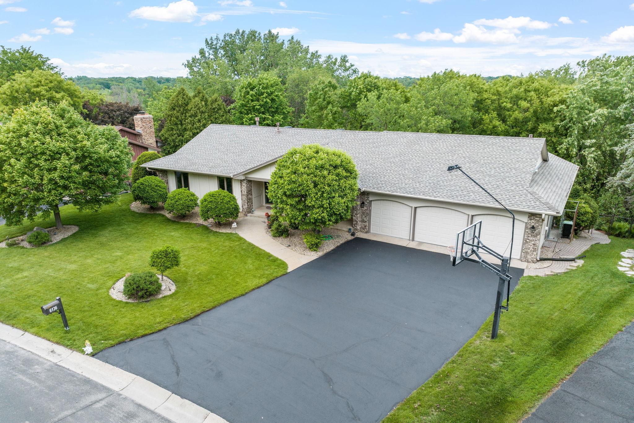 6136 Arctic Way