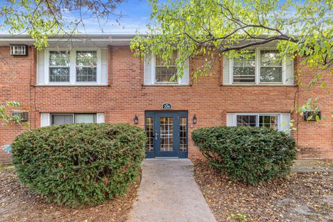 708 Old Settlers Trail 1 Hopkins MN 55343