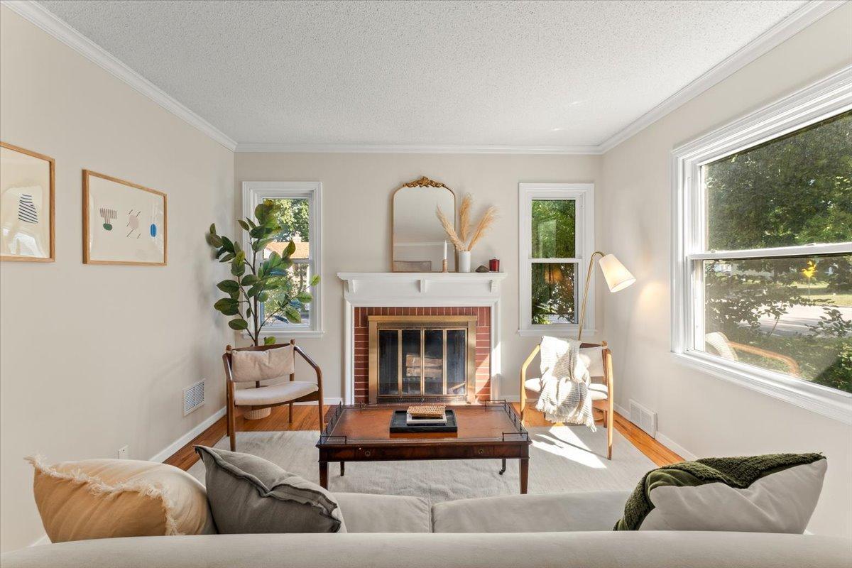 3950 Brunswick Avenue S