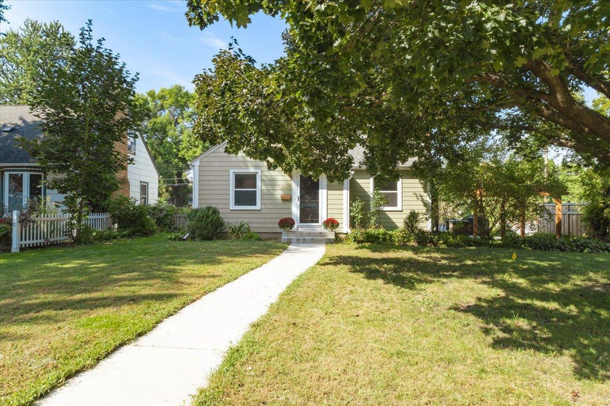 3950 Brunswick Avenue S