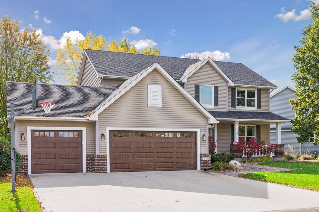 Photo of 17555 45th Avenue N, Plymouth, MN 55446 (MLS # 7158181)