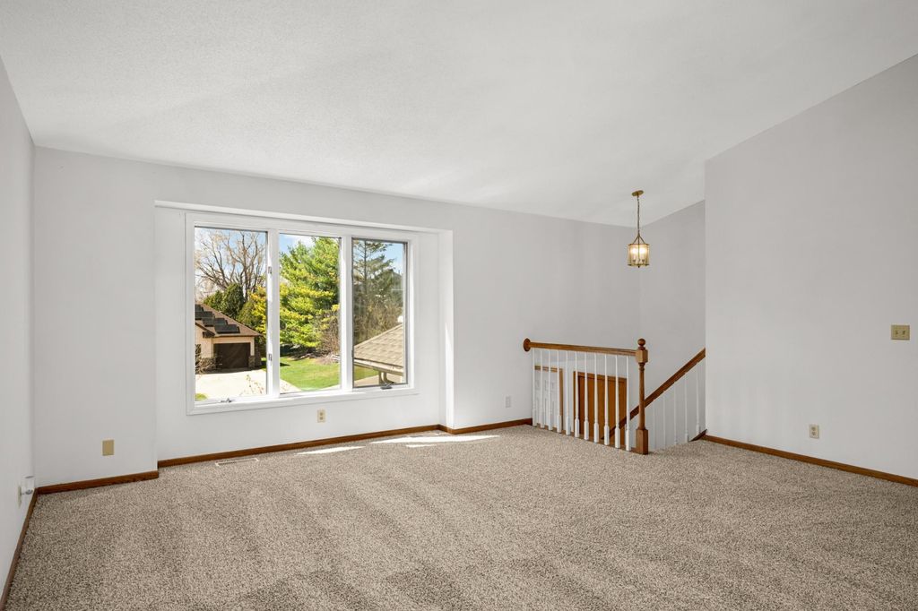 Photo of 2916 Frank Street, Maplewood, MN 55109 (MLS # 7057770)